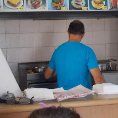 公寓式酒店 艾斯特里亚公寓酒店 Páros