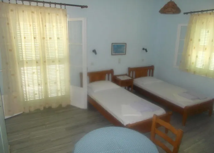 Astoria Aparthotel 5*
