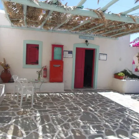 Astoria Lägenhetshotell Páros