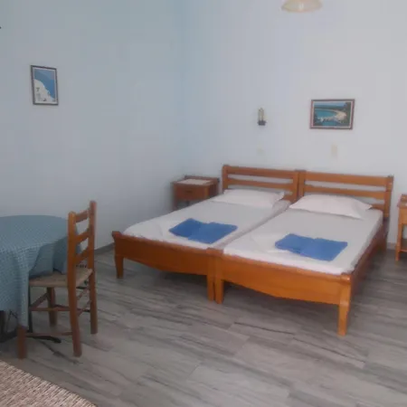 Astoria باروس